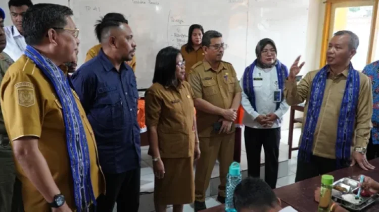 Ombudsman RI Tinjau Pelaksanaan MBG di Ambon, Pastikan Tepat Sasaran