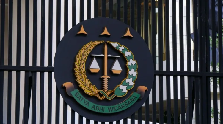 Jabatan Kajari Malteng Berganti: Dua Putra Maluku dapat Kursi Empuk