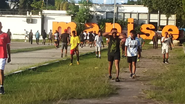 Lapangan Merdeka Masih Jadi Favorit Warga Ambon Berolahraga