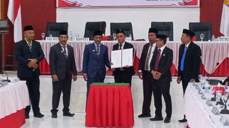 DPRD SBB Setujui Ranperda Pertanggungjawaban APBD 2025