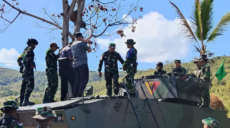 Pangdam XV/Pattimura Tinjau Latihan Ranpur di SBB
