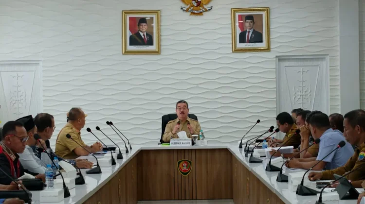 Gubernur Bahas Sengketa Tapal Batas Bersama Komisi I & II DPRD SBB