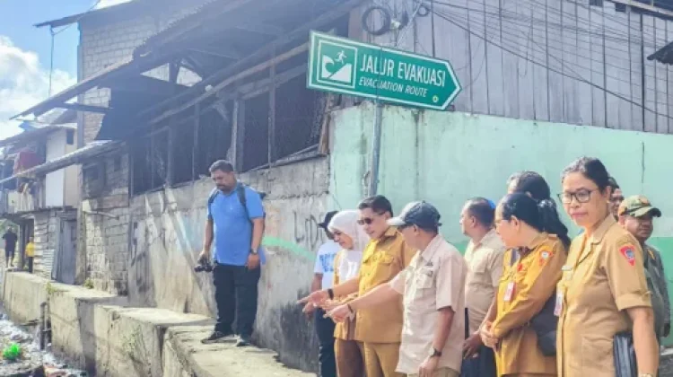 Penghuni Dua Bangunan Buang Limbah ke Selokan, Pemkot Ambon Minta Benahi Sanitasi