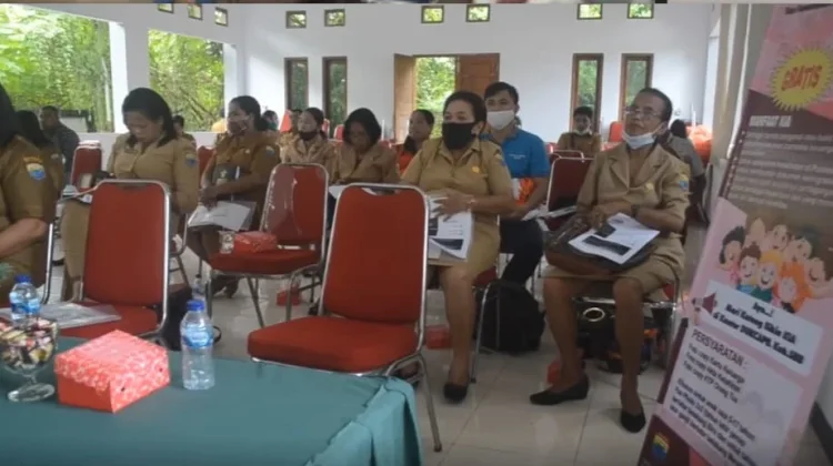 Dukcapil SBB Ajak ASN Jadi Teladan Dokumen Kependudukan Berbarcode