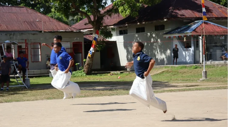 Senam Bersama hingga Lomba Tradisional, Petugas & Warga Binaan Lapas Ambon Kompak