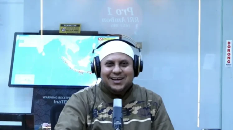 Dari Komputer ke Sorban, Rifqi Alhamid Pilih Dakwah & Merawat Toleransi di Ambon