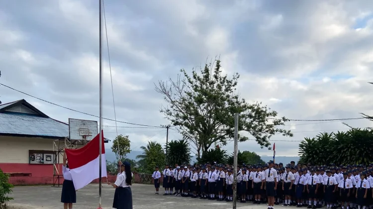 SMP Negeri 1 Ambon Meriahkan HUT ke-76 Sekolah
