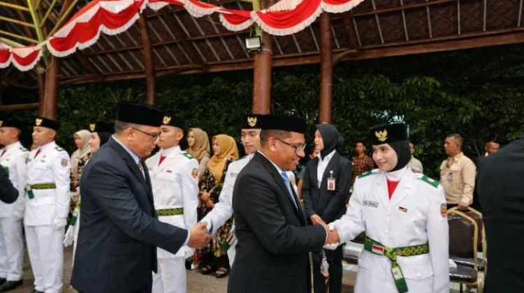 Hadiri Pengukuhan Paskibraka Malteng,Ini Pesan Karutan Masohi