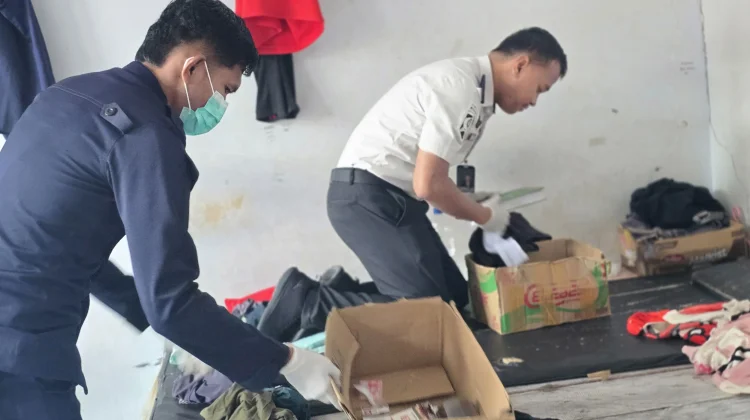 Komitmen Jaga Kondusivitas, Lapas Namlea Sidak Kamar Hunian Warga Binaan