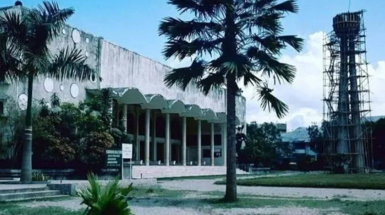 Foto Lawas Masjid Raya Al-Fatah Ambon dan Kenangan Generasi 1980-an