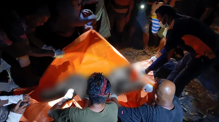 Polres SBB tangani Kebakaran di Dusun Pasaulung, Seorang Warga Meninggal