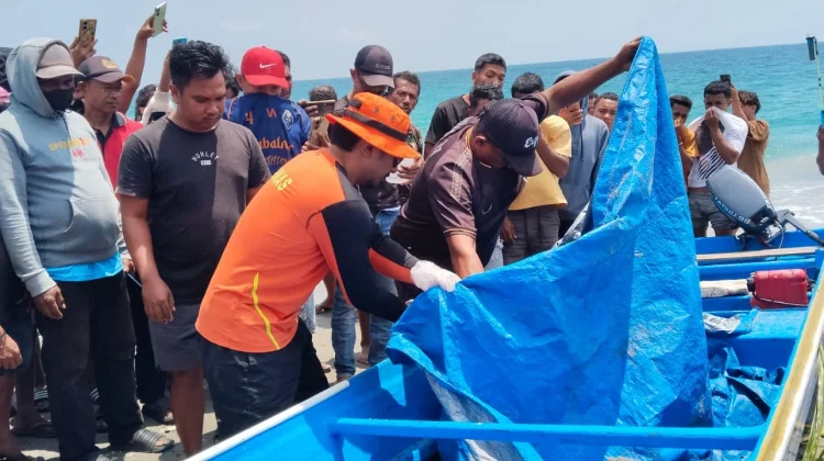Hilang saat Melaut, Nelayan Separuh Baya asal Namlea Ditemukan Meninggal