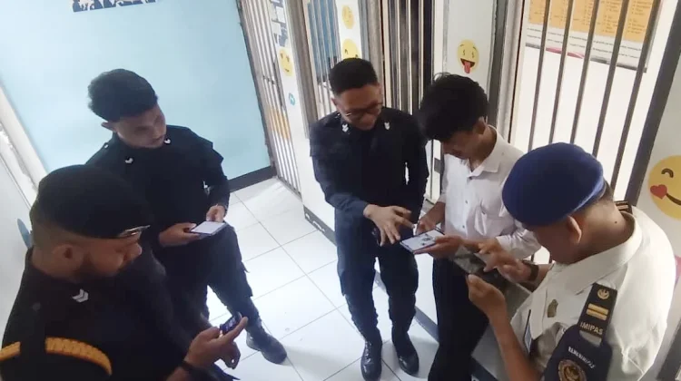 Lapas Wahai Gelar Sidak Wartelsus Secara Humanis