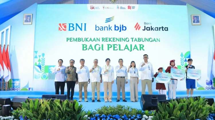 OJK Dukung Program KEJAR Jaring Ratusan Ribu Rekening Baru Pelajar
