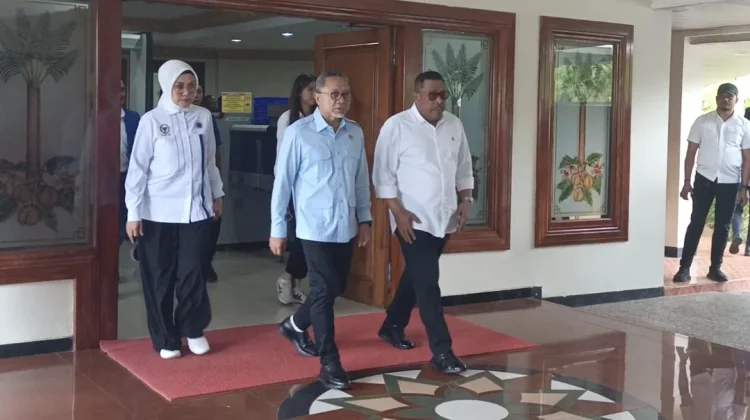 Sambut Zulkifli Hasan di Ambon, DPD PAN SBB Tunjukkan Soliditas Kader