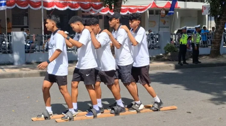 Wali Kota Imbau Peserta Adventure Race Pungut Sampah dan Tanam Pohon