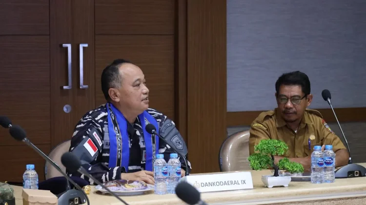 Dankodaeral IX Buka Peluang Putra Putri Maluku Tengah Jadi Prajurit TNI AL