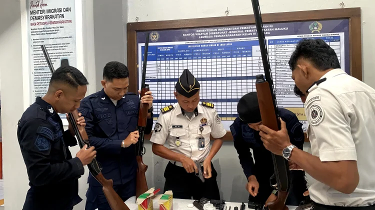 Optimalkan Sarpras Pengamanan, Lapas Namlea Lakukan Pemeliharaan Senpi
