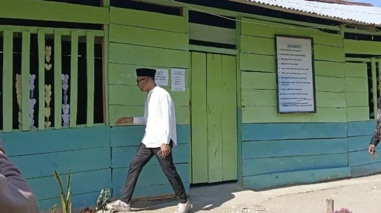 Puluhan Tahun Minim Bantuan, MTs NU Laa’la Jadi Sorotan DPR RI