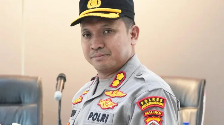 Speedboat Dihantam Ombak di SBB, Satu Tewas