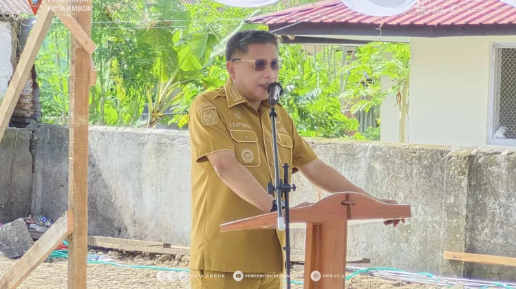 Wali Kota Ambon Minta DPRD Kaji Dampak Aktivitas Galian C