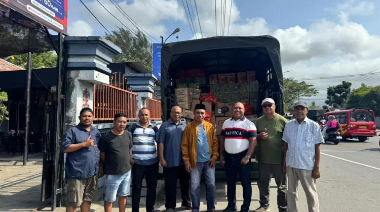 Forum Peduli SBB Lepas Satu Truk Bantuan Kemanusiaan ke Taniwel