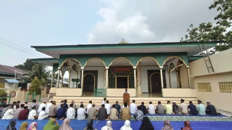 Lapas Geser Hadiri Salat Istisqa, Warga Seram Timur Berharap Hujan Segera Turun