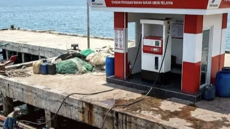 Penyaluran BBM SPBU Nelayan di Maluku Capai 8 Kiloliter per Hari