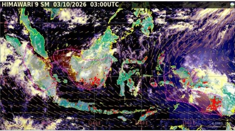 Udara Ambon Diselimuti Asap, Warga Diminta Waspadai Gangguan Kesehatan