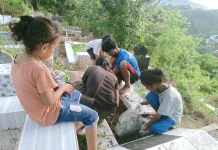 jelang Ramadan, Pemakaman Umum di Ambon Ramai Dikunjungi Warga