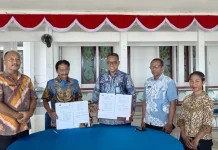 Kanwil Kemenkum Maluku–Pemkab SBB Teken Kerja Sama Perda KI
