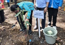 Sekda Maluku: Penanaman Pohon di Unpatti Langkah Nyata Mitigasi Perubahan Iklim