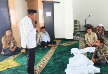 ASN Kemenag Maluku Ikuti Praktik Pengkafanan Jenazah