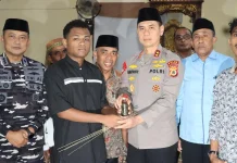Ciptakan Kedamaian di Fiditan Tual, Warga Serahkan Sajam ke Polisi