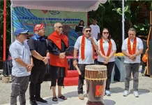 Luncurkan Gerakan Tambahan, Bodewin Wajibkan Kerja Bakti dan Tanam Ribuan Gadihu
