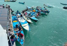 TNI-AL Salurkan Sembako ke Nelayan Aru melalui Operasi Trisila-26