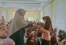 Siswa MIT Nurul Falah Masohi Belajar Cinta Tarawih