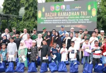 Gandeng UMKM, Sekda Maluku dan Pangdam XV/Pattimura Buka Bazar Ramadan TNI 2026