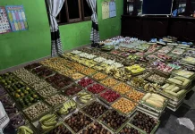 Tradisi turun-temurun yang penuh makna.