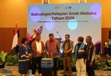 Gubernur Hendrik Soroti Peran Gereja dalam Pembinaan Anak di Maluku