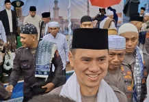 Jadi Khatib Salat Ied di Ambon, Kapolda Maluku Ajak Warga Rawat Perdamaian