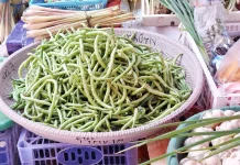 Harga Cabai di Ambon Melandai, Buncis dan Bawang Merah Justru Melonjak