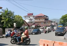 H+7 Lebaran, Arus Lalu Lintas Kendaraan di Ambon Ramai Lancar