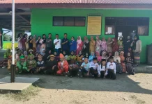 Warna-Warni Pakaian Adat di Jamilu Namlea: Cara SD Al-Hilaal Maknai Semangat Kartini