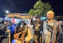 Tergerus Transportasi Online, Nasib Tukang Becak Ambon Kian Terjepit