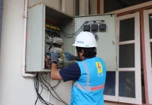 Sukseskan Bakti Sosial Kemensos, PLN Siagakan Listrik Andal di Maluku Tenggara