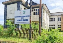 Gedung KONI Maluku: Kemegahan yang Tergerus Lumut dan Efisiensi Anggaran
