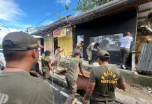 Gunakan Trotoar untuk Tempat Usaha, Sejumlah Lapak Dibongkar