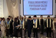 Yudisium Dokter Unpatti, Wagub Maluku Beri Apresiasi Perjuangan Orang Tua