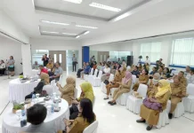 Gandeng Dekranasda, Kemenkum Maluku Sosialisasi Pemanfataan KI & KUHP Baru